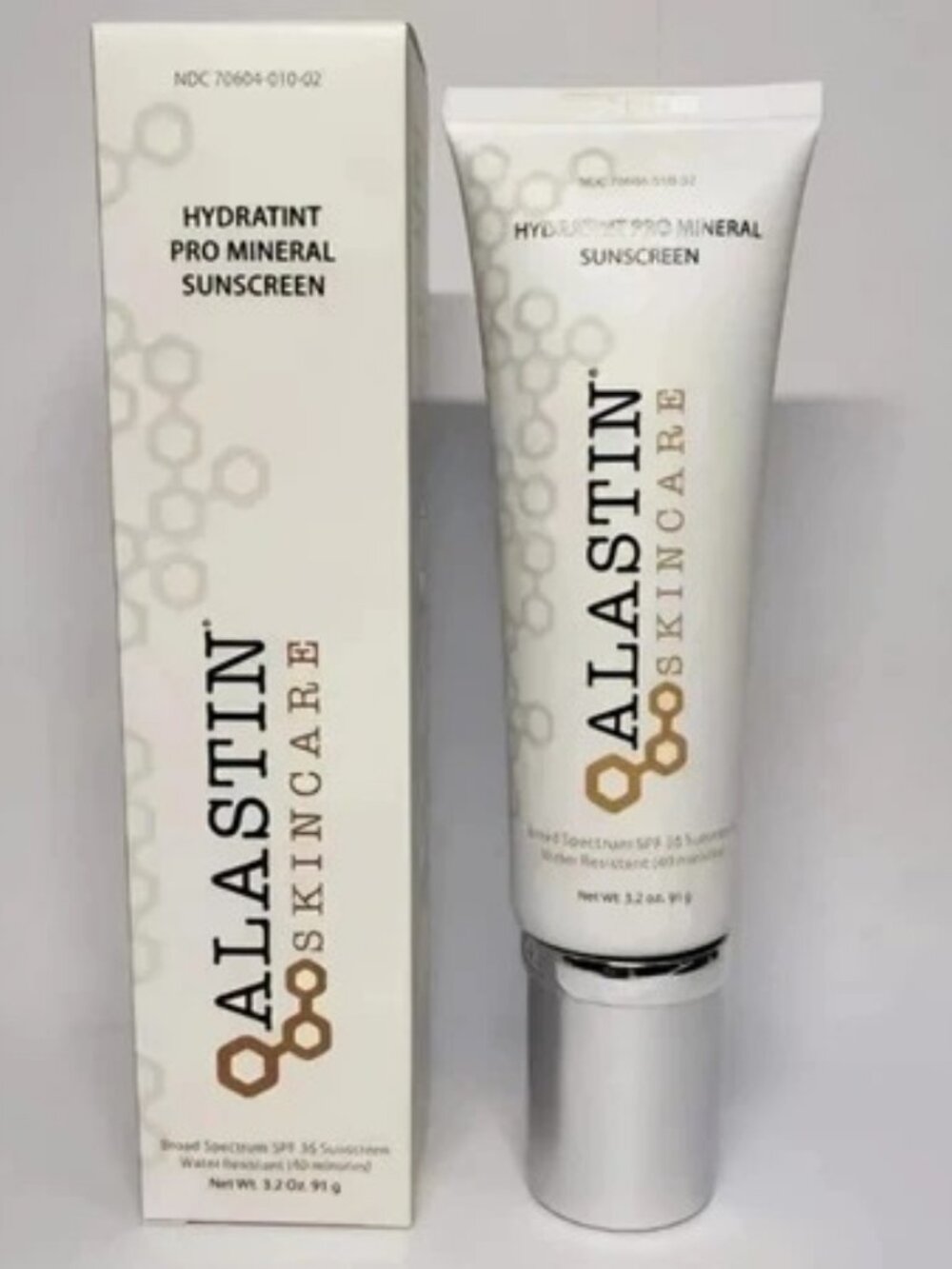 Alastin Hydratint Pro Mineral Broad Spectrum Sunscreen SPF36 (3.2oz/91g) AUTH*